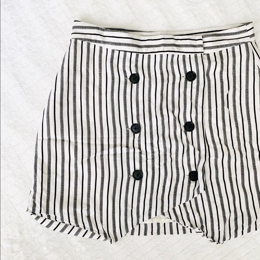 BCBGeneration button wrap skirt